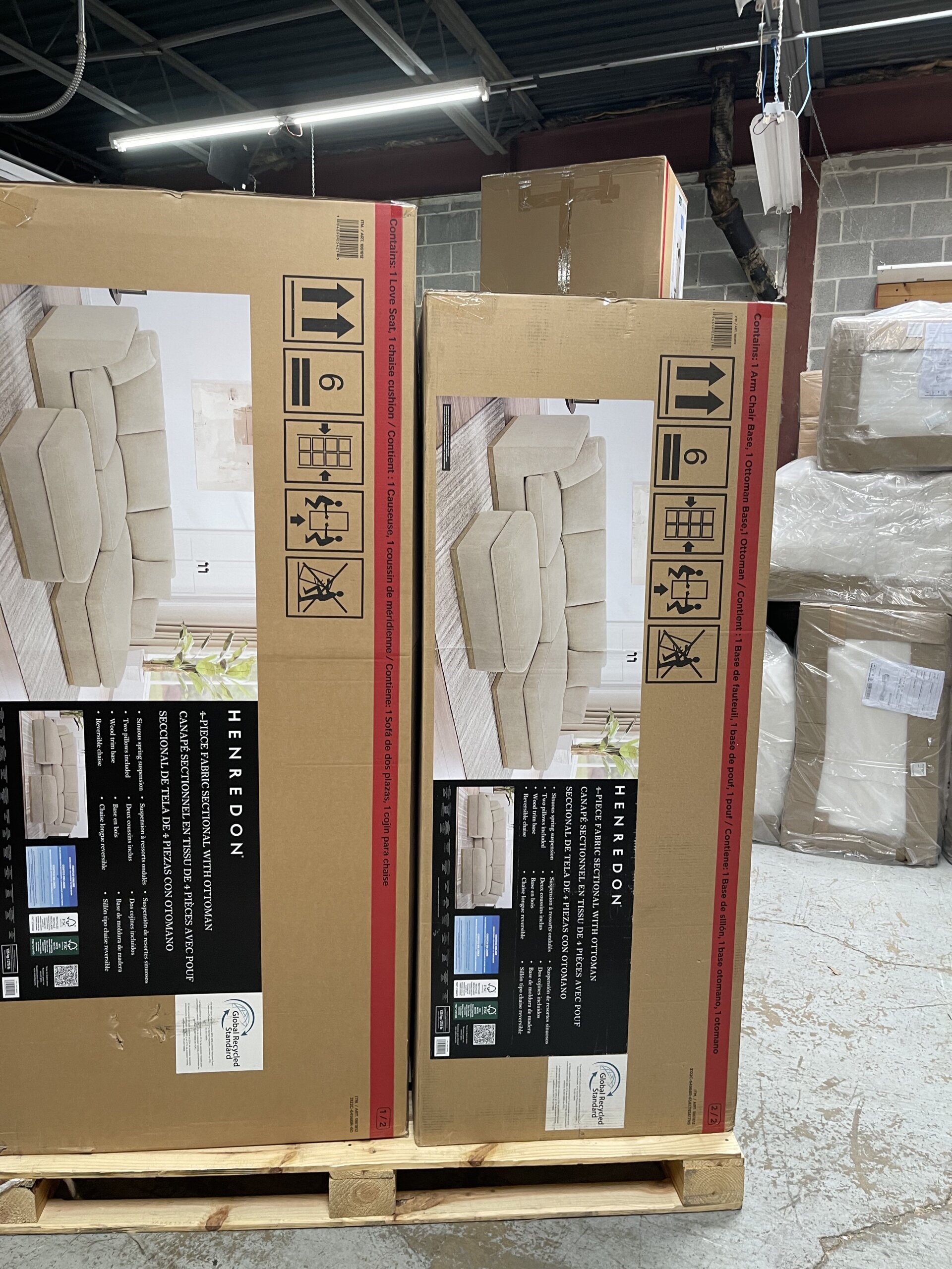 Henredon Caley Reversible Sofa Chaise with Ottoman - Photo 2