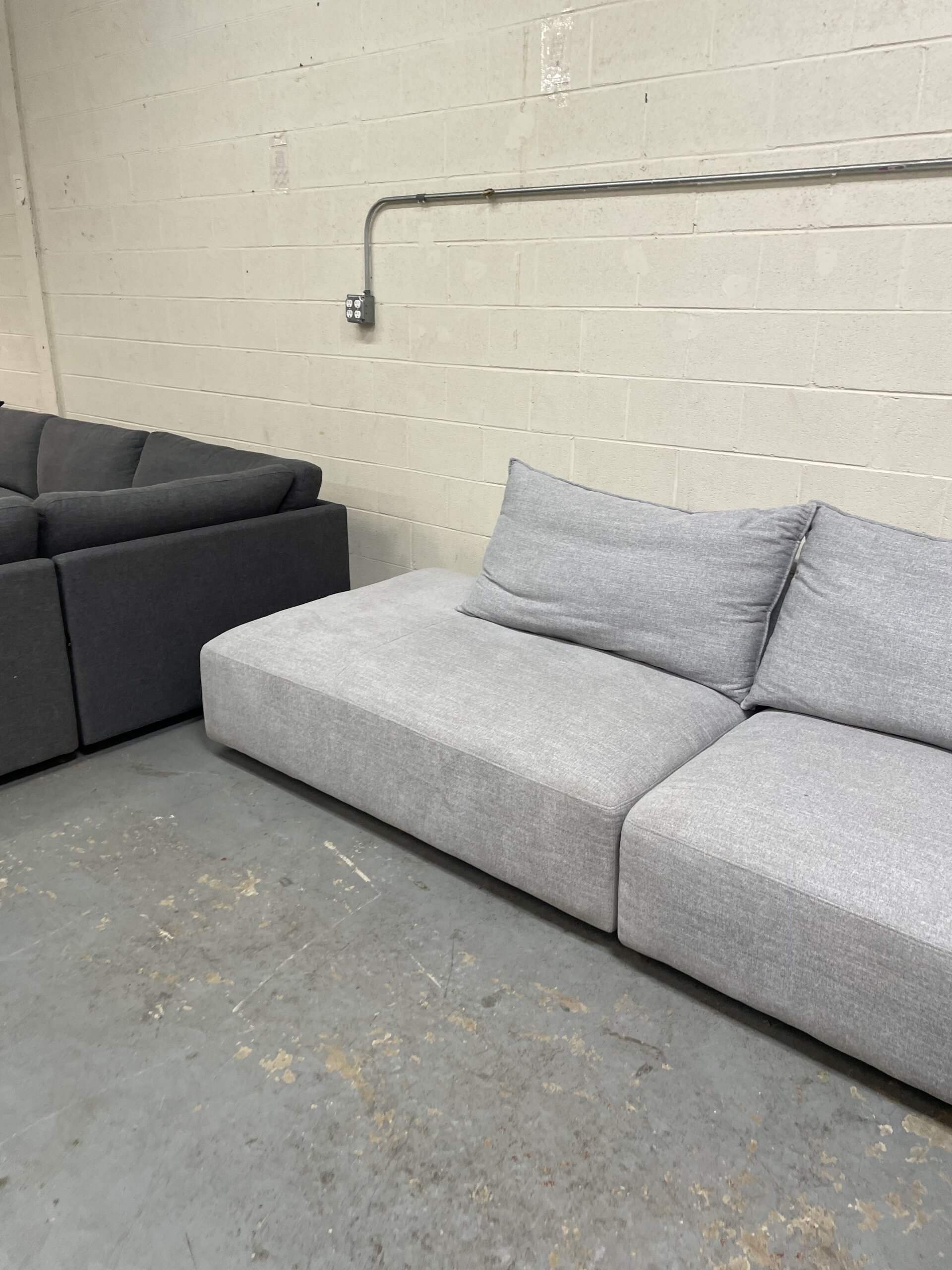 Macon 3-piece Fabric Modular Sectional, Light Gray - Photo 4