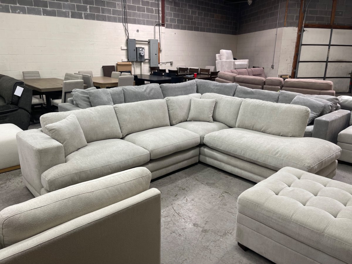 Derry Fabric Sectional (2-piece)