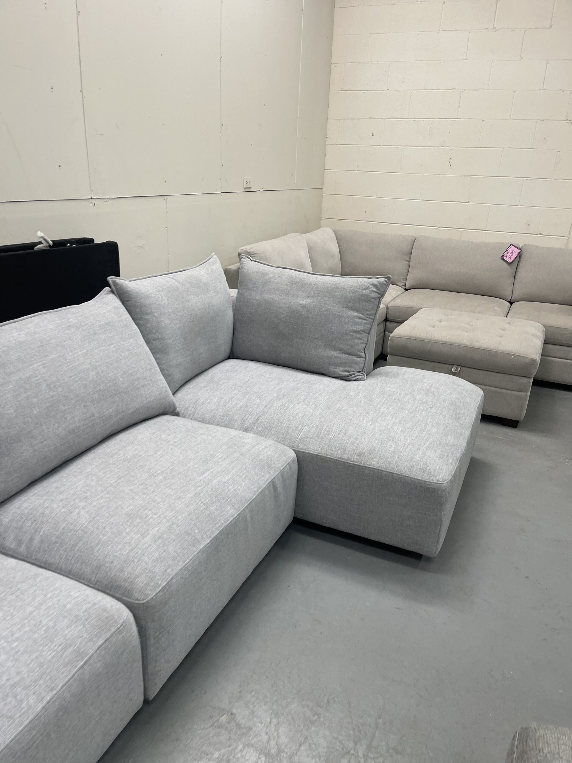 Macon 3-piece Fabric Modular Sectional, Light Gray - Photo 4