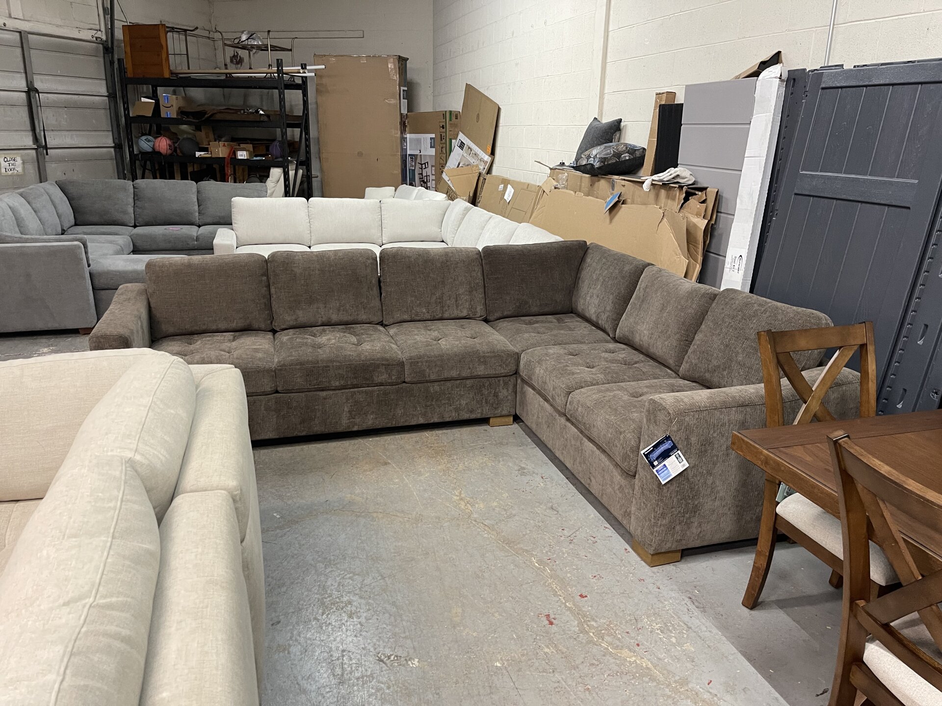 Thomasville Ellsford 2-piece Fabric Sectional, Brown - Photo 1