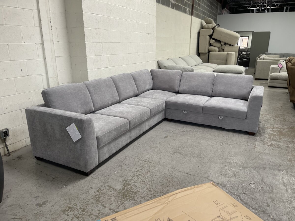 Thomasville Caler Convertible Sleeper Sectional with Storage - Photo 2