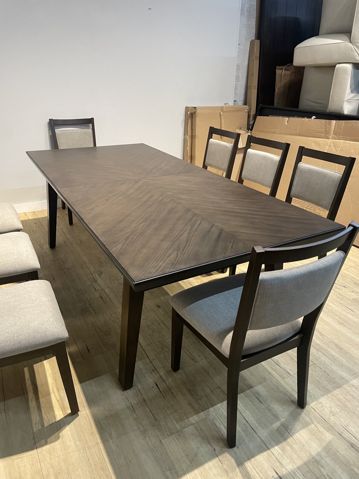 Thomasville Anacortes 9 Piece Dining Table Set - Image 2