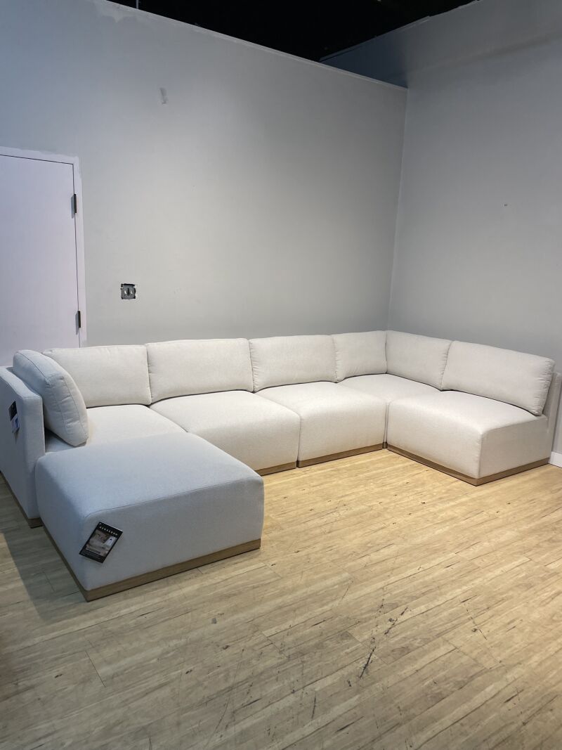 Henredon Murphy Fabric Modular Sectional With Ottoman Cream - Image 2
