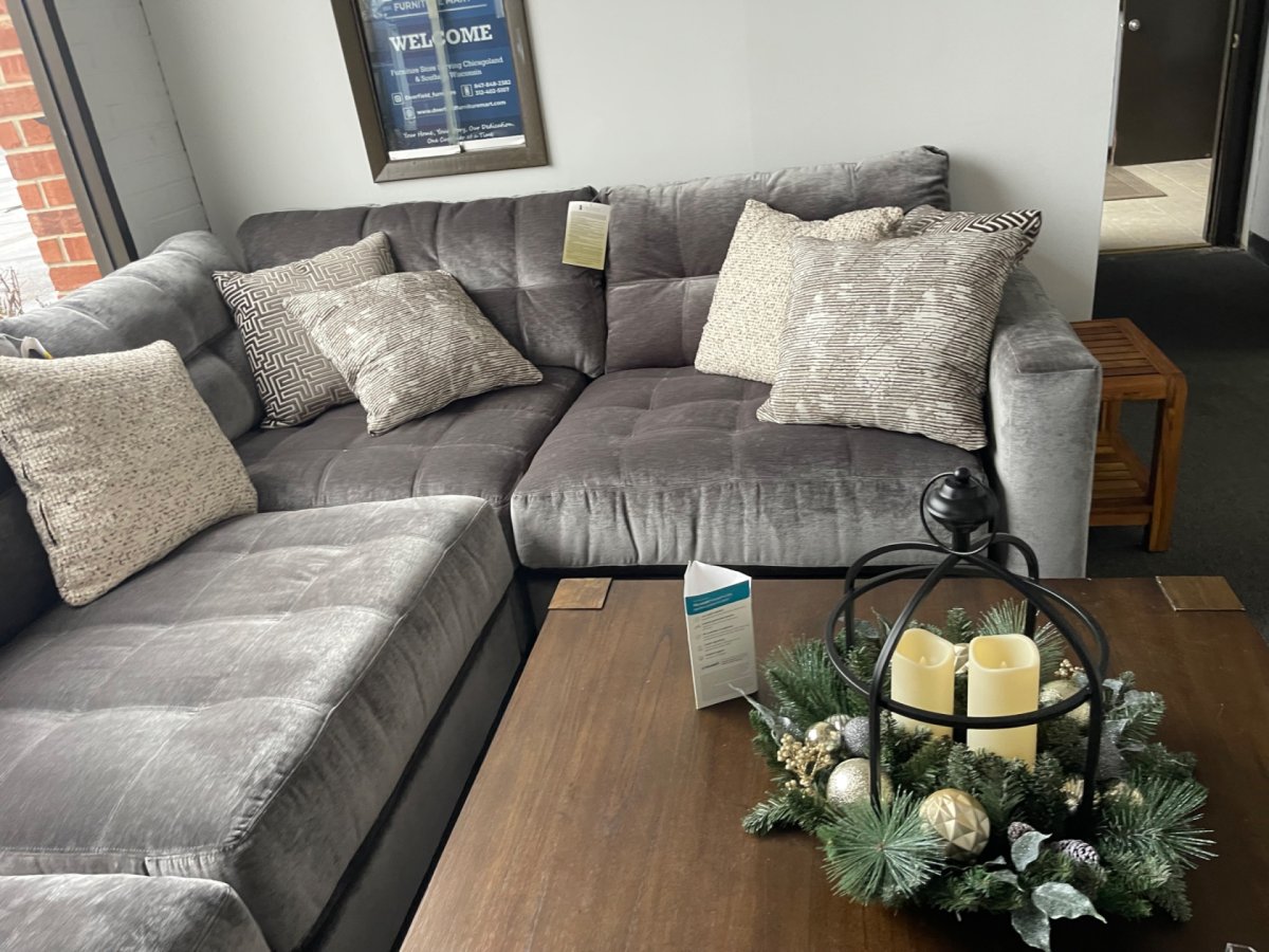 Jackson Furniture Kimpton Sectional - Image 4