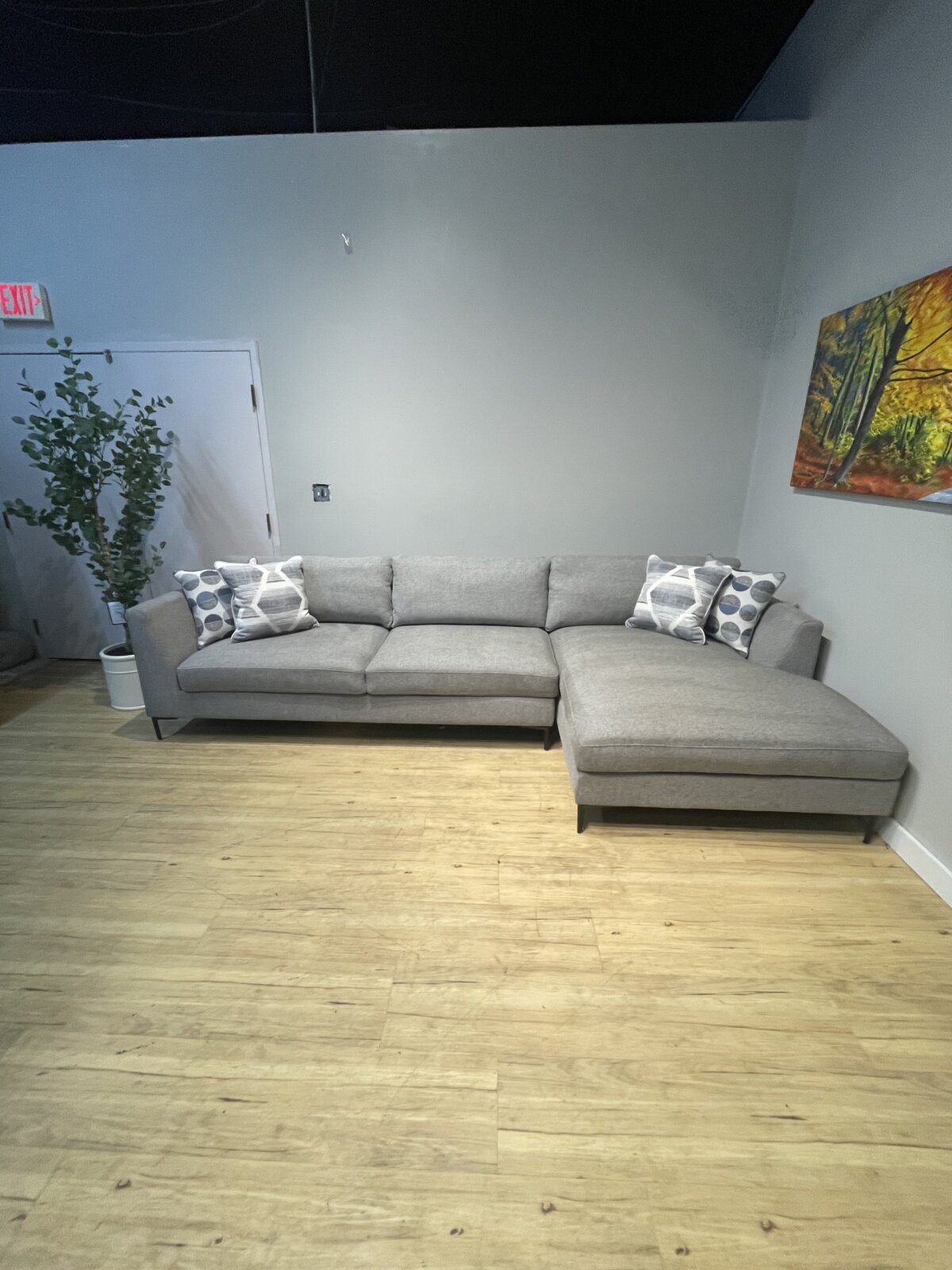 Thomasville Odette 2 Piece Fabric Sectional - Image 2