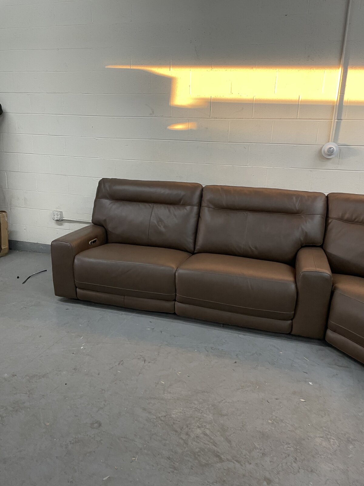 Atlas 3 Piece Leather Power Reclining Sectional With Power Headrests - Image 3