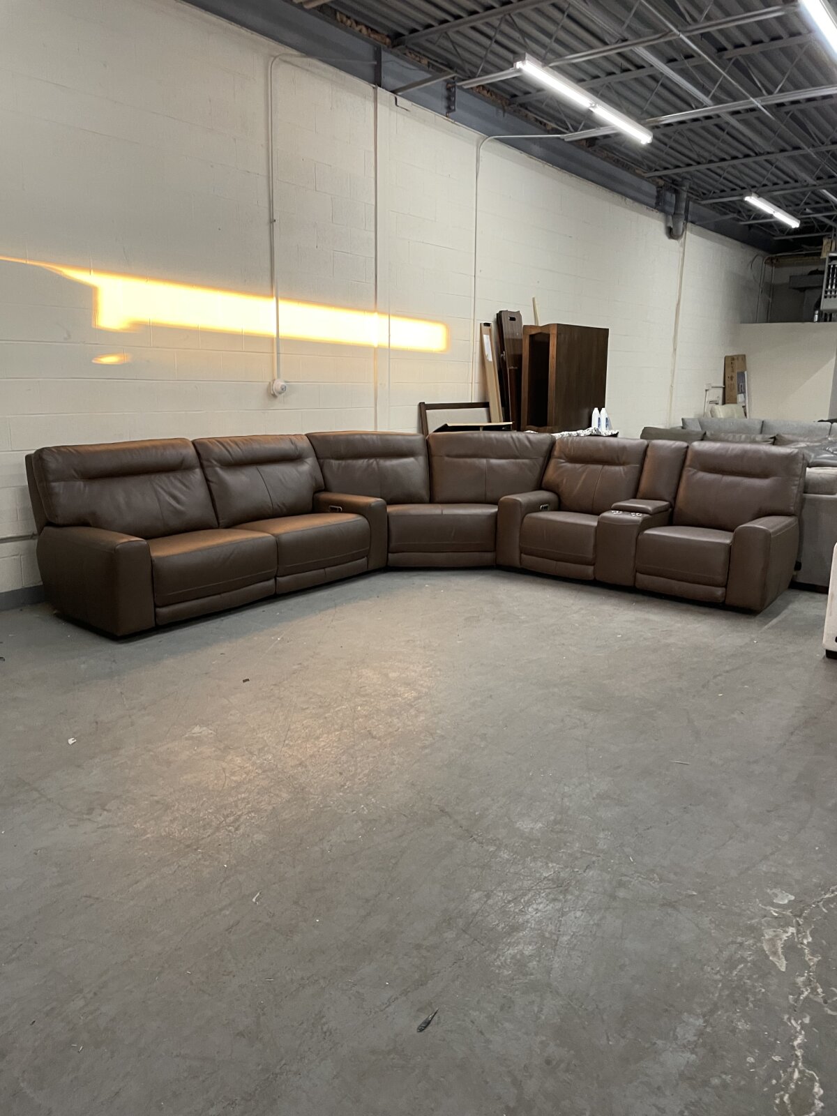 Atlas 3 Piece Leather Power Reclining Sectional With Power Headrests - Image 4