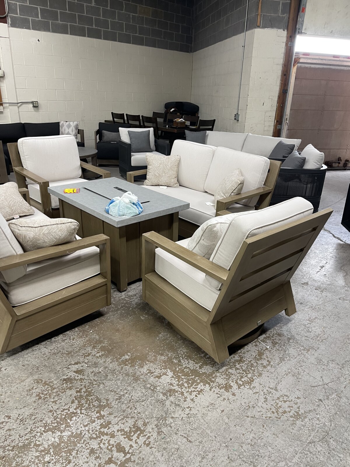 Agio Valmar 5-piece Outdoor Patio Fire Seating Set - Photo 2