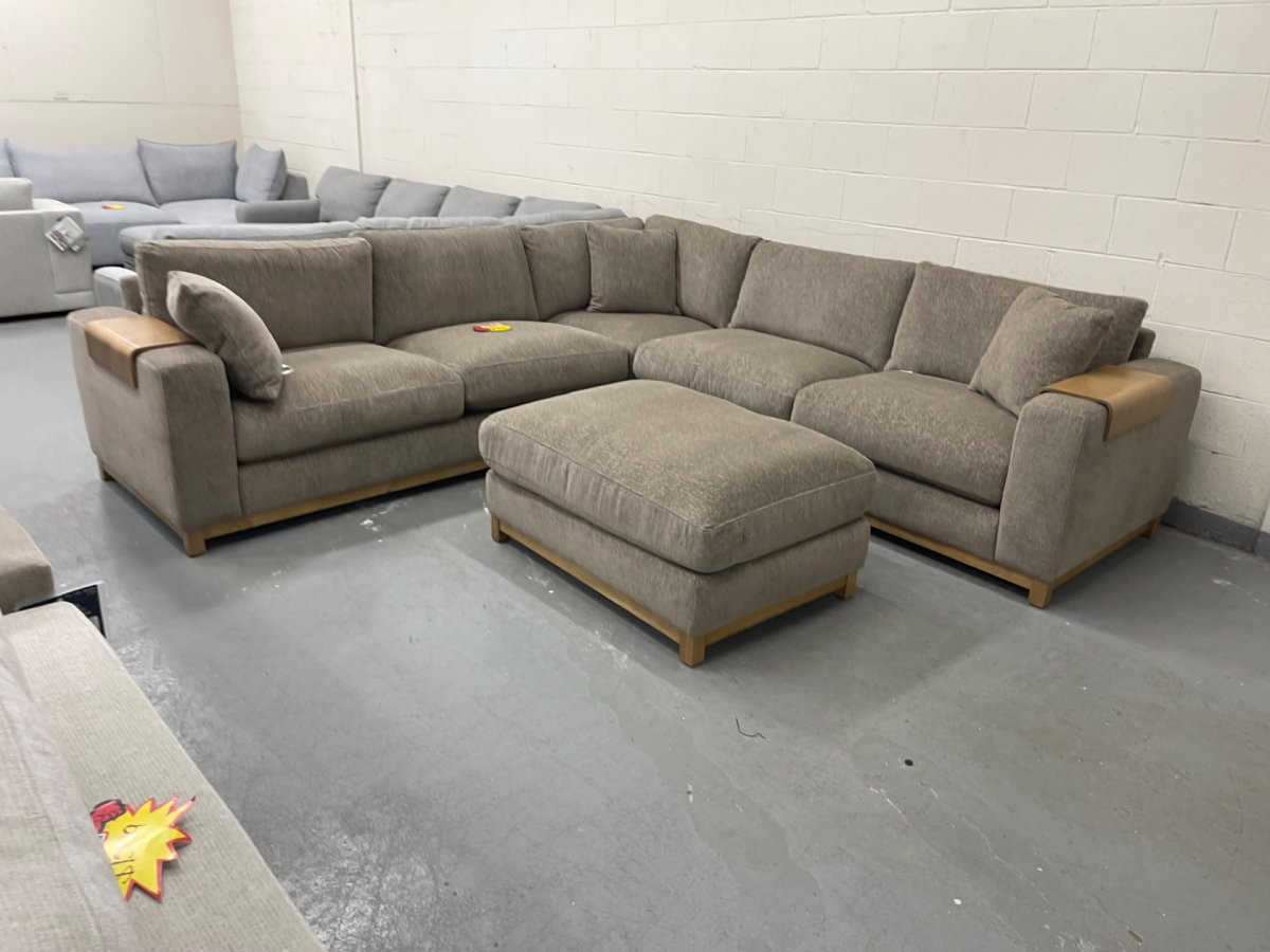 Hawthorne 3-piece Fabric Sectional with Ottoman, Brown