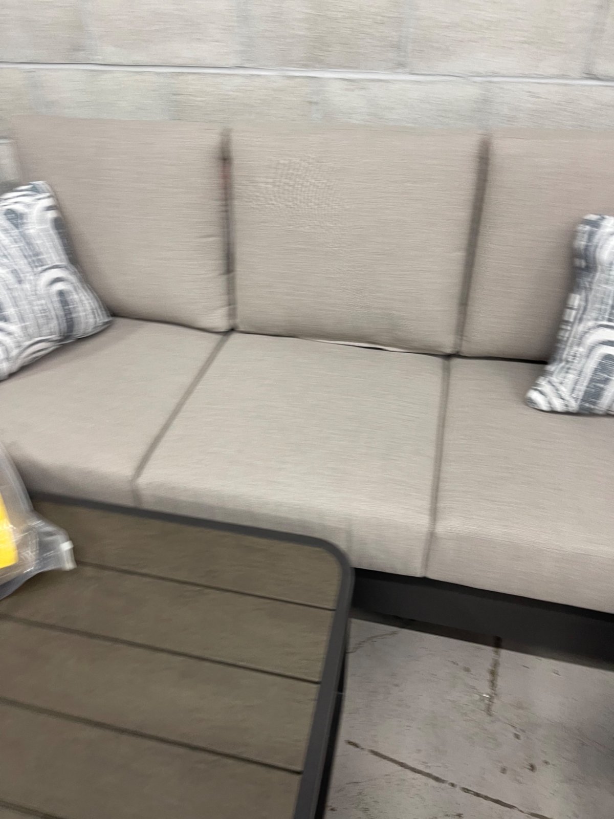 SunVilla Alden 4-piece Outdoor Patio Seating Set - Image 6