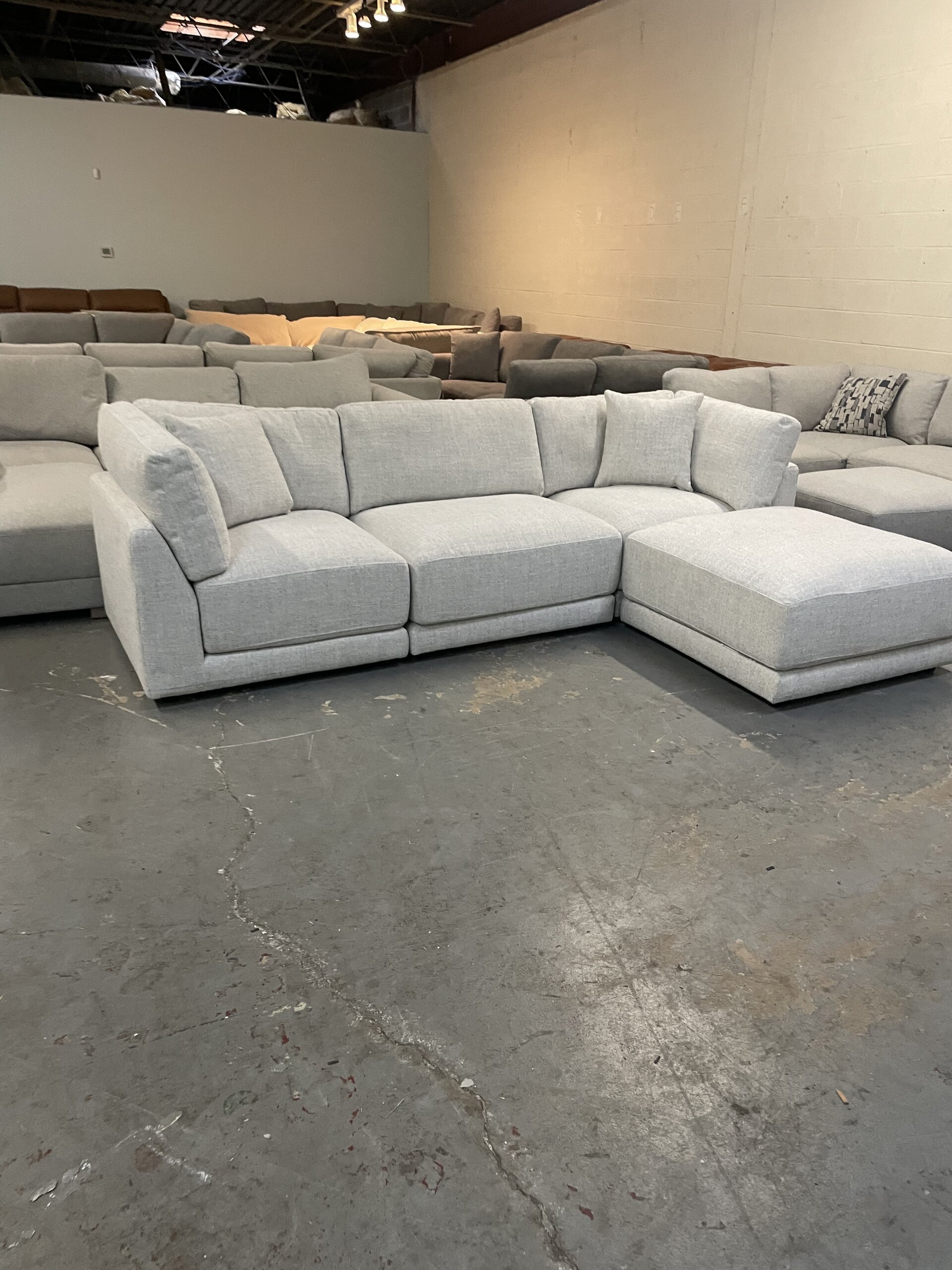 Dayna 4-piece Fabric Modular Sectional