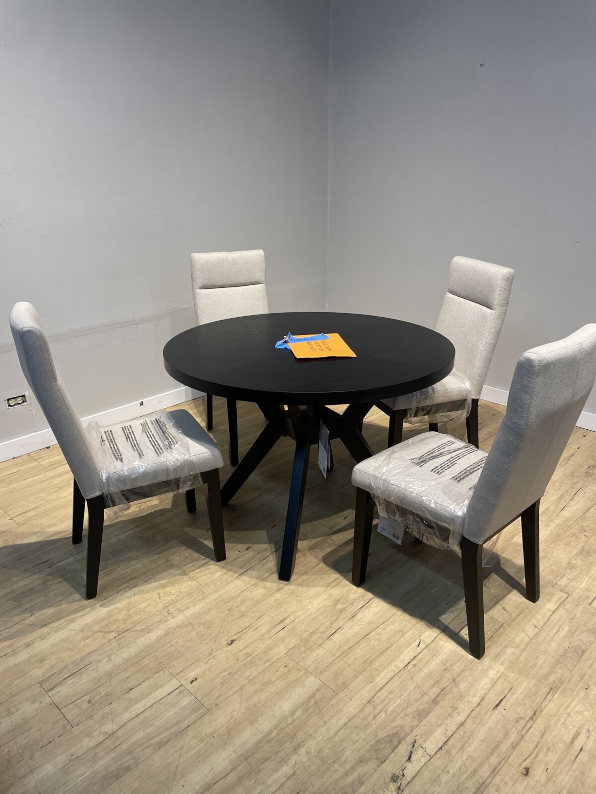 Kaelyn 5 Piece Dining Table Set - Image 2