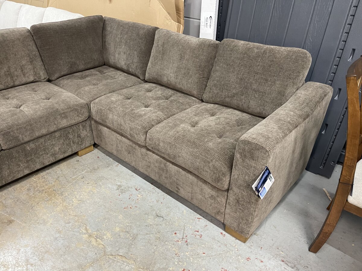 Thomasville Ellsford 2 Piece Fabric Sectional Brown - Image 3