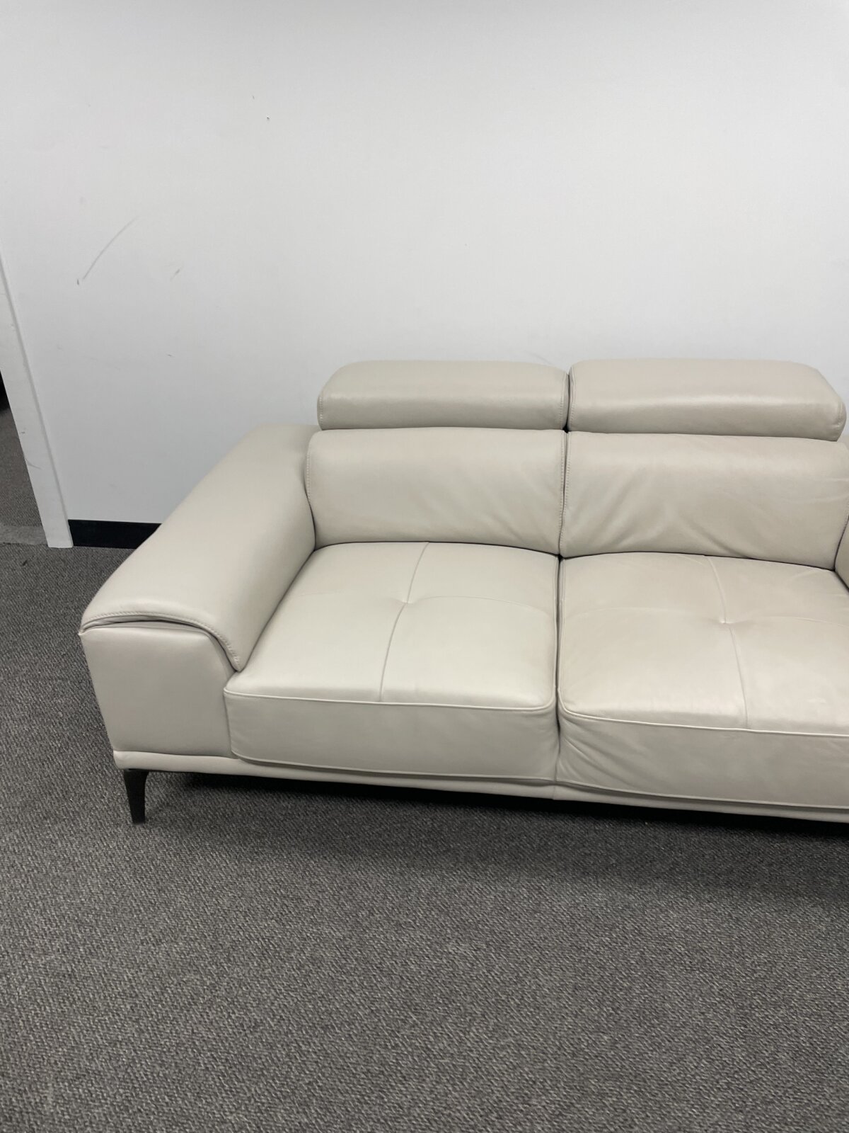 Kimora Top Grain Leather Sofa And Loveseat Set - Image 8