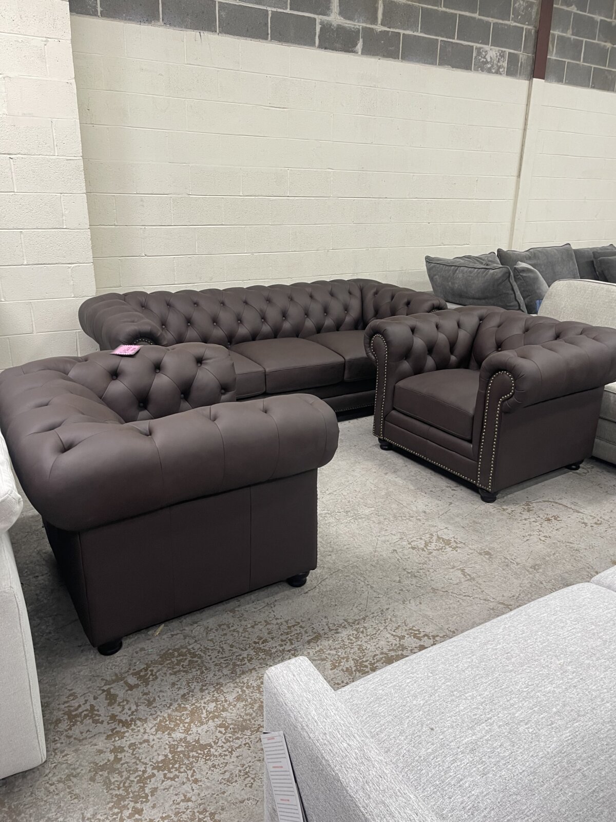 Culver 3-piece Leather Chesterfield Set