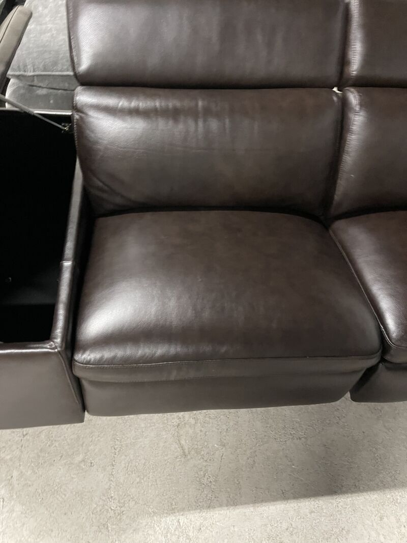 Barcalounger Bradford 6 Piece Leather Reclining Sectional - Image 8