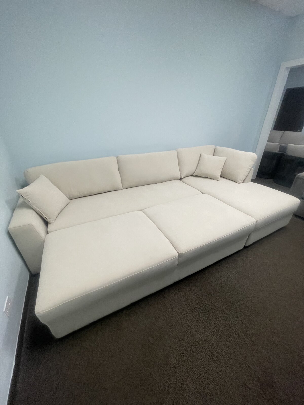 Thomasville Camlin Convertible Sleeper Sectional With Chaise Beige - Image 4