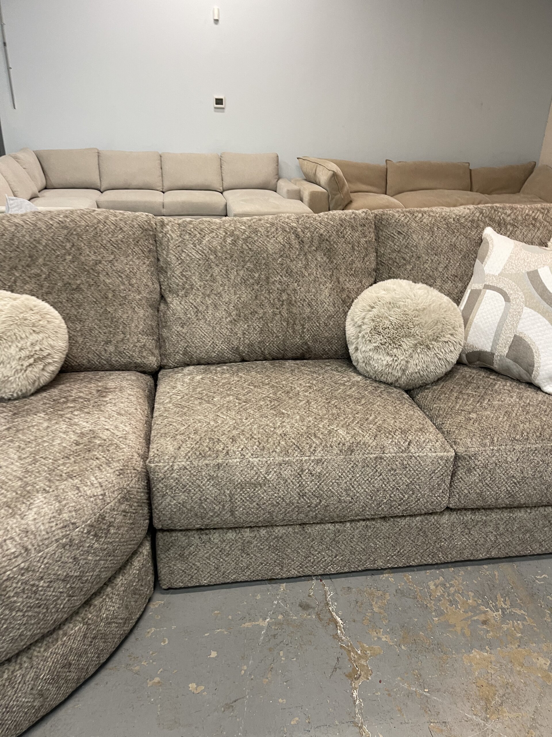 Jackson Turner 2-Piece Left Facing Sectional (NO OTTOMAN), Beige - Photo 3