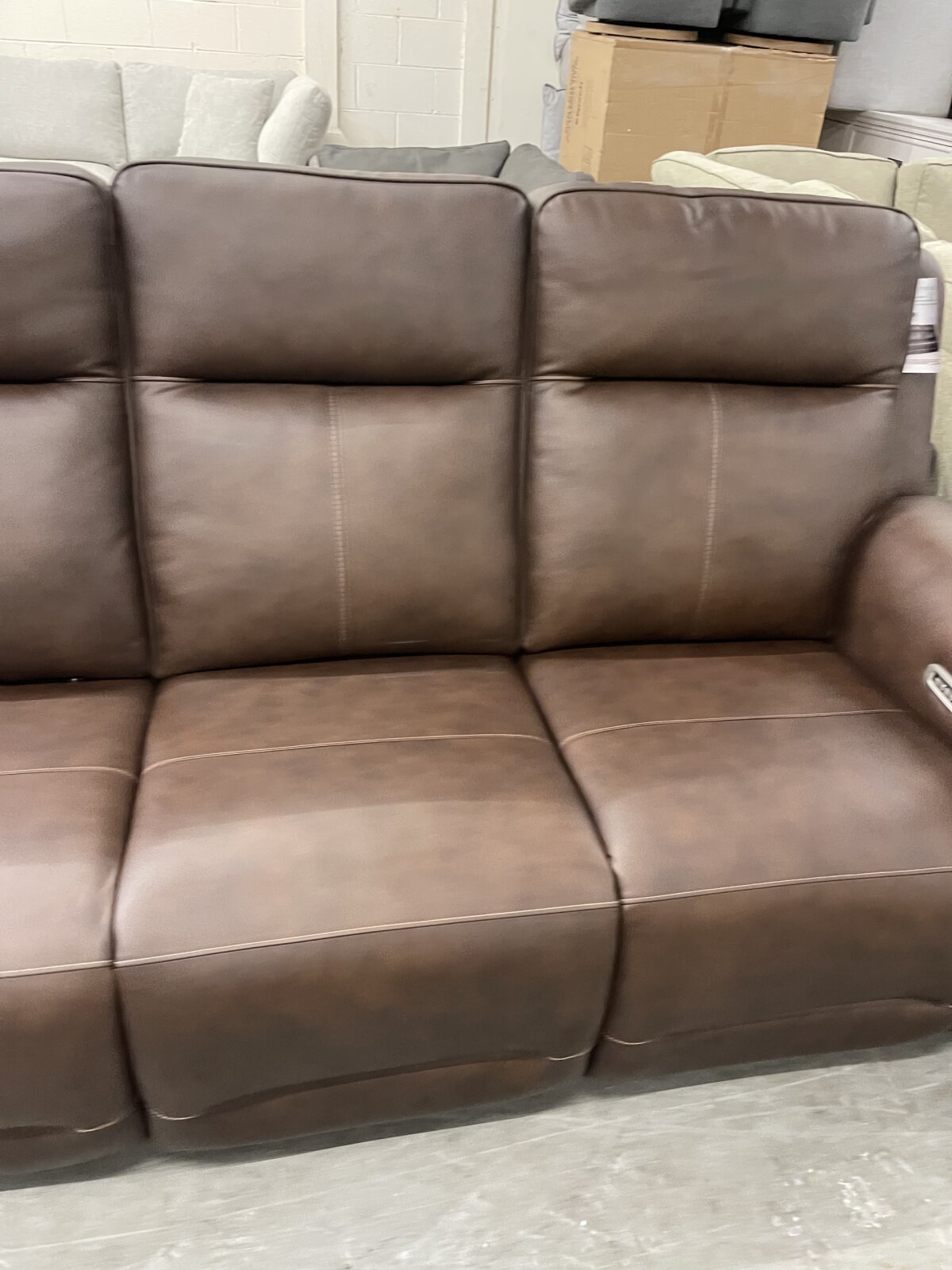 Flexsteel Griffin Italian Leather Power Reclining Sofa With Power Headrests - Image 4