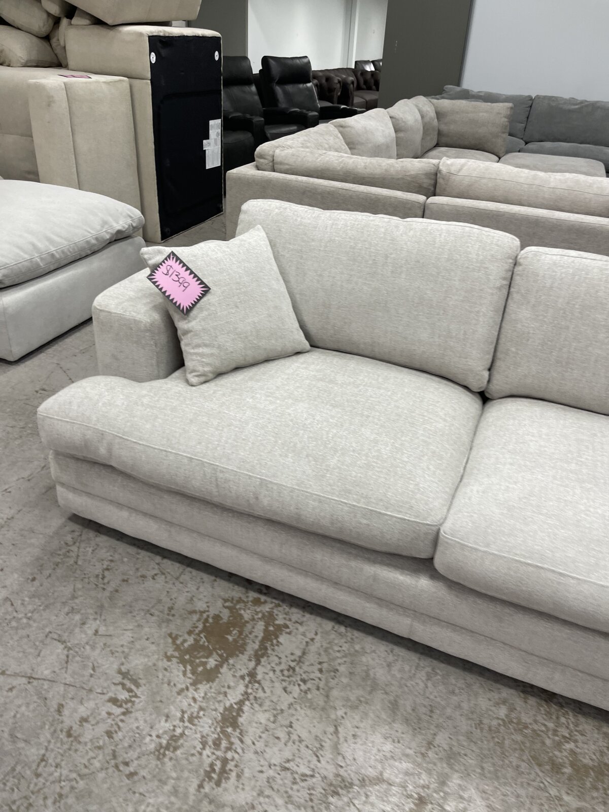 Derry Fabric Sectional - Image 5